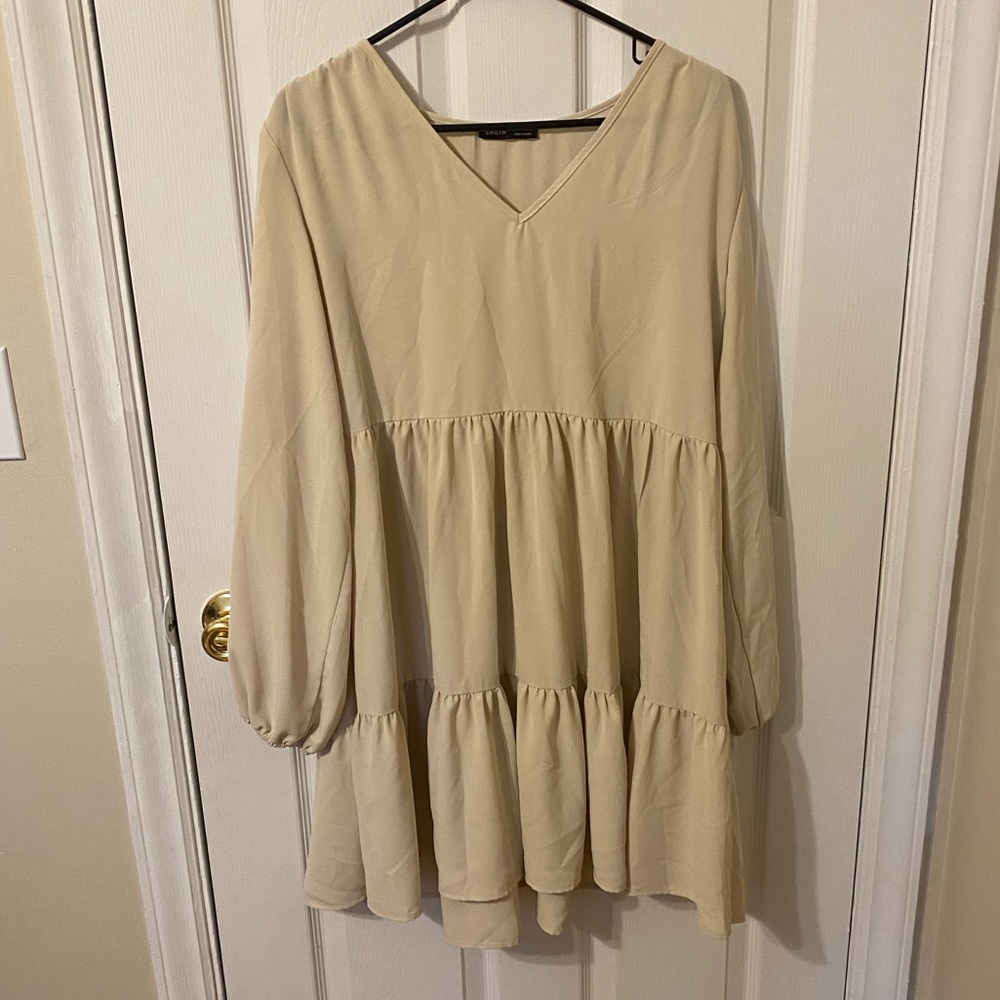 SHEIN Tiered Mini Dress- Women’s Medium